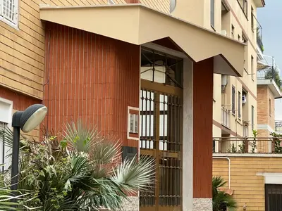a facade of a building with a balcony at Casa Polly in Rome