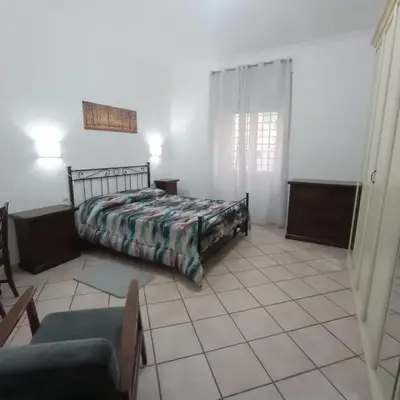 Casa di Roberto - Metro e Servizi a due passi!