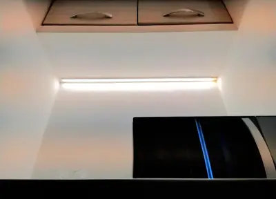 a light on the ceiling of a room at GH Lorvand in Rome