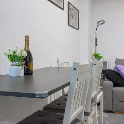 cosy apt close to metro San Paolo