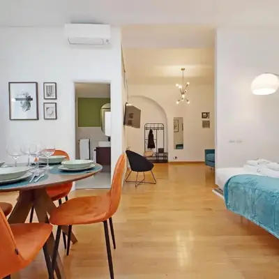 Modern flat in Termini Station