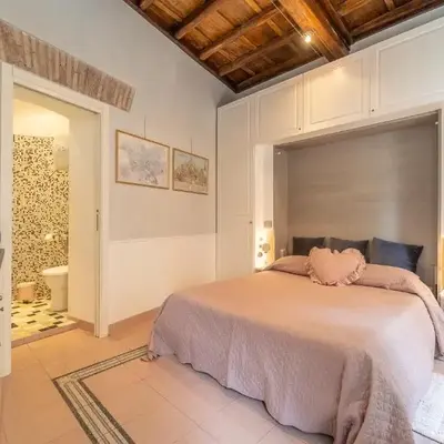 Secret Studio Retreat in the Heart of the Ghetto by Houseeds