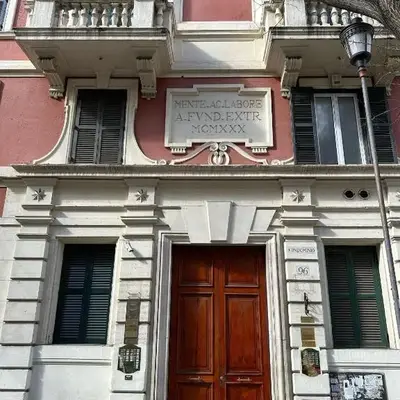 YouRoominRome