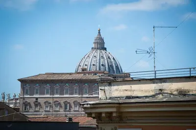 a capitol building with a dome in the background at Roma Vatican-Ottaviano's Homies in Rome