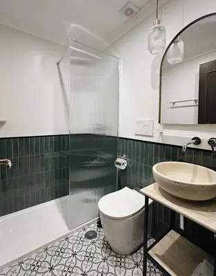 a bathroom with a sink and a toilet and a tub at Belle Epoque in Rome