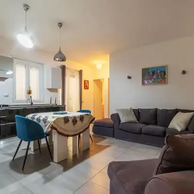 GuestHost - Garbatella Comfy Apartment