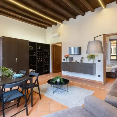 Elegant Prefetti Home