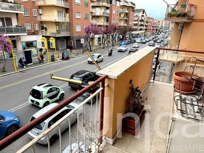 a view of a busy city street with cars at Hi HOME in Rome