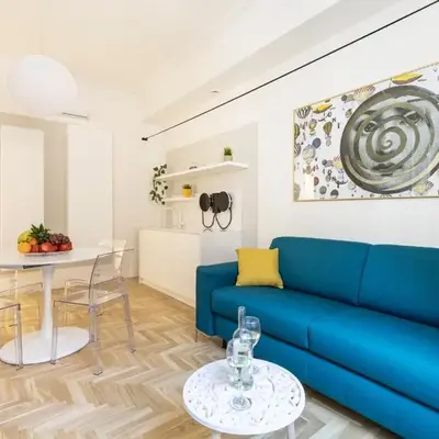 Hostly-Puccini Luxury Home-Near Colosseum & Trevi