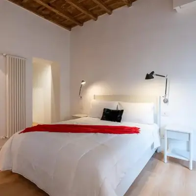 Sotto al letto del Papa - Borgo Pio - Vaticano