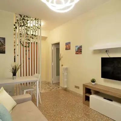 The Sunny House of Rome