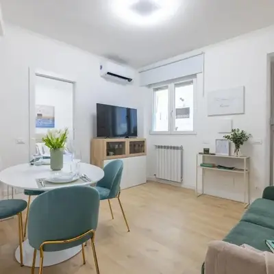 NOSTROMONDO-Elegant Suite with patio in Monti Parioli