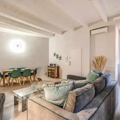 Agnello Apartment