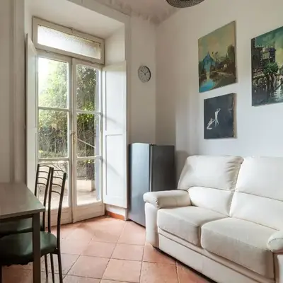 GuestHost - Comfy Apartment near Vatican City!