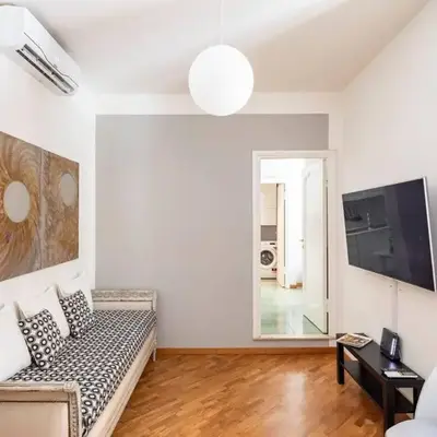 Nido degli Artisti in Trastevere Piazza Trilussa