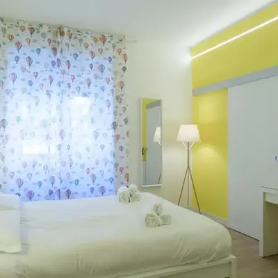 RainbHome Colourful Roman Suites