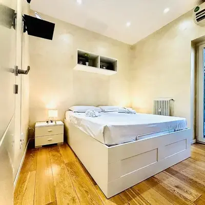 Monti Hideaway - Walk to Colosseum & Forum