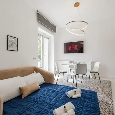 Rome Centre - Spacious Apartment - AC - Wi-Fi - Metro