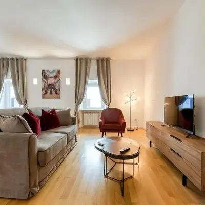 Vittoriano Pantheon apartment