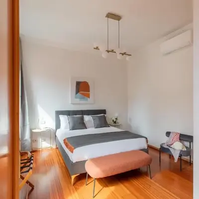 iFlat Spanish Steps Chic & Warming Hideaway