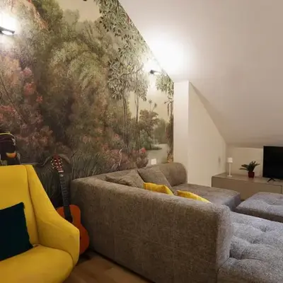 Renewed Historic Flat in Rome