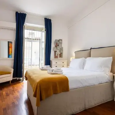 iFlat Spanish Steps Elegant & Spacious Apartment