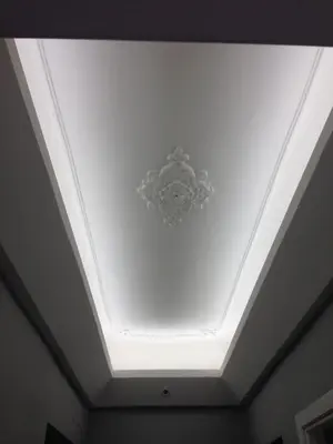 a coffered ceiling with a ceiling stenciled ceiling stenciled ceiling paint at Room Inn Vatican in Rome