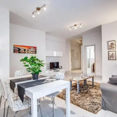 Vaticanum Modern & Family Apartment