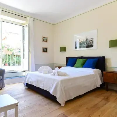 Bright and Comfy 3 bedroom apt in Monti