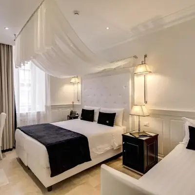 Hotel Tito
