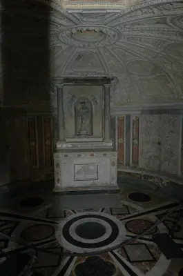 a room with a statue in the center of a building at HISTORICAL CENTER ROME NAVONA AC 2 ROOMS HOLY DOOR VATICAN 5 MINUTES ON WALk in Rome