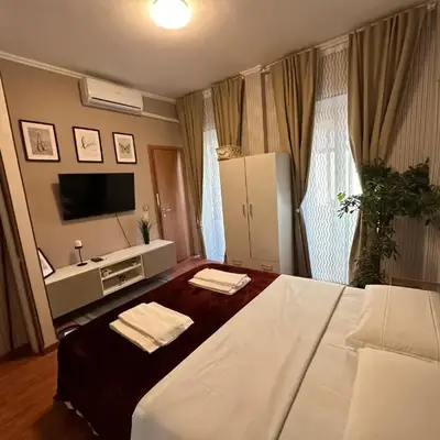 Pardis Guest house