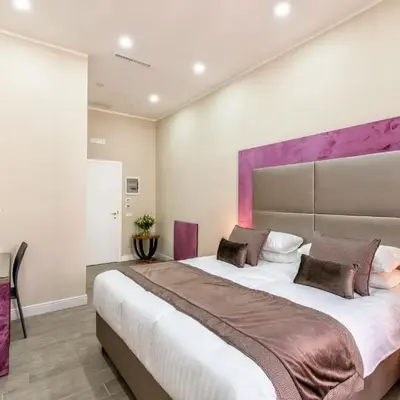 Bloom Apartment