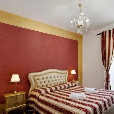 Secret Rhome