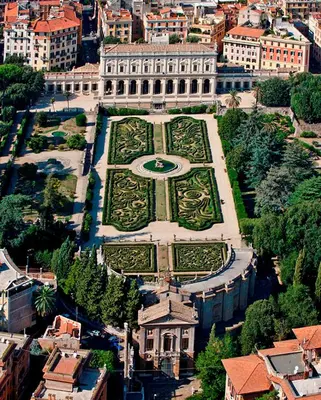 an aerial view of a large building with a garden at Roma Central Studio in Rome