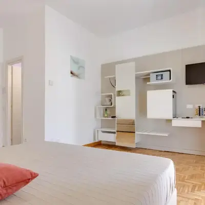 Dolce Luxury Rooms