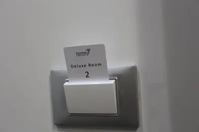 a lightswitch with a box on top of it at B&B Home 77 in Rome