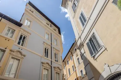 an alley between two buildings in a city at Appartamento Trevi Vicolo Scanderbeg in Rome