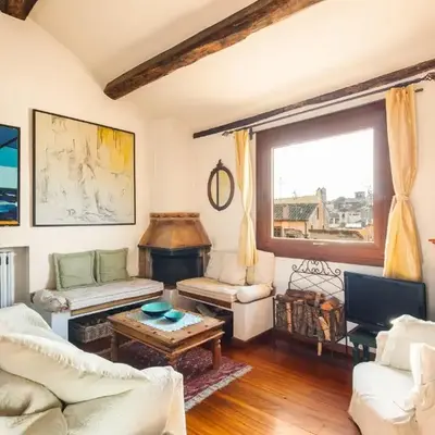 Piazza Mattei Terrace Apartment | Romeloft