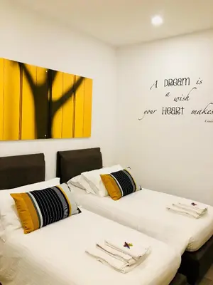 two beds sitting next to each other in a room at CIVICO 7 Holiday Rooms in Rome