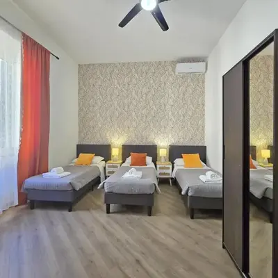 Myomax Guesthouse Hospety Group