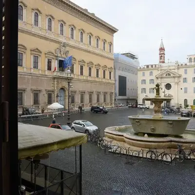 Farnese 48