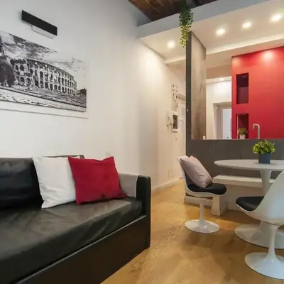 Urbanflat Repubblica Square