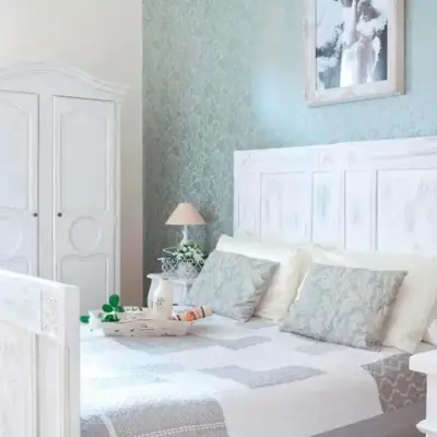 Bed and Breakfast 30