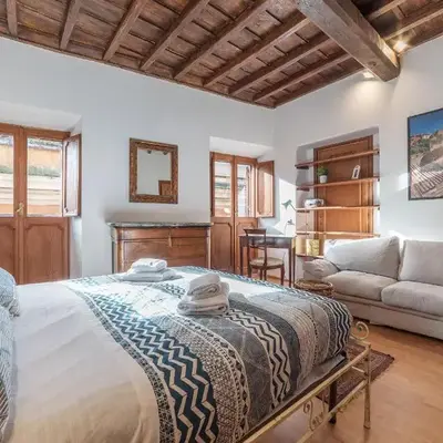 GuestHost - Montecitorio & Pantheon Stylish Flat