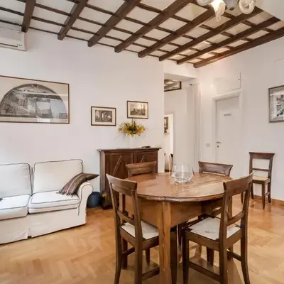 Campo de' Fiori Apartment