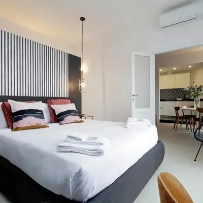 YCH-Bright Penthouse near COLOSSEUM