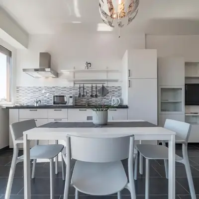 Nomentana White Apartments