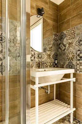 a bathroom with a sink and a shower at Campo24roma Guesthouse in Rome
