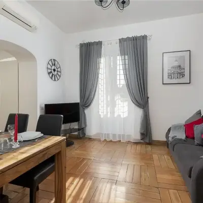 Take You Rome - Vatican Apartment